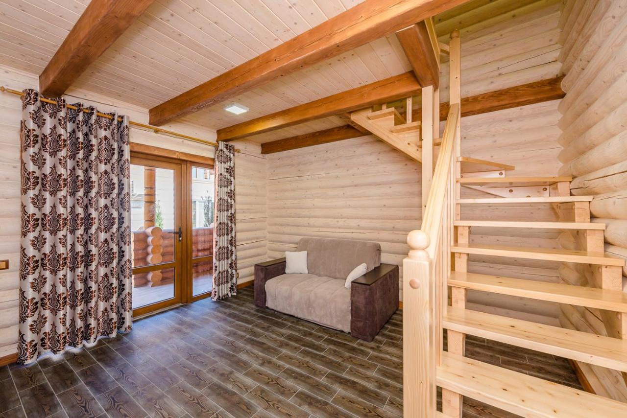 Пегас Hotel Zaliznyi Port Buitenkant foto